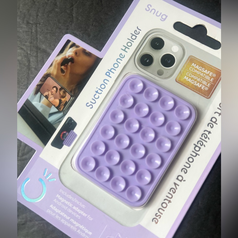 NWT Snug Suction Phone Holder